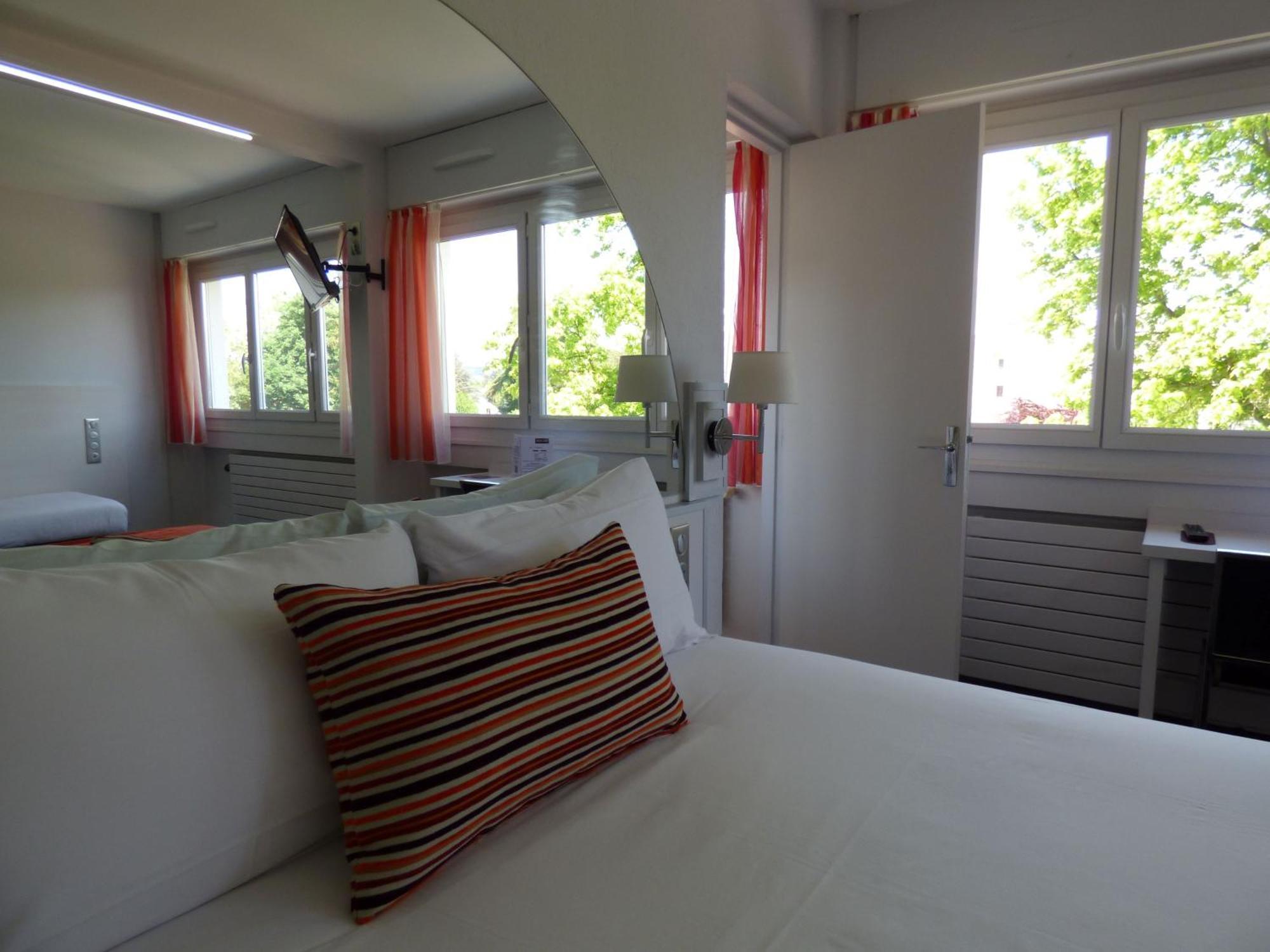 Cit'Hotel Escatel Mâcon Eksteriør billede